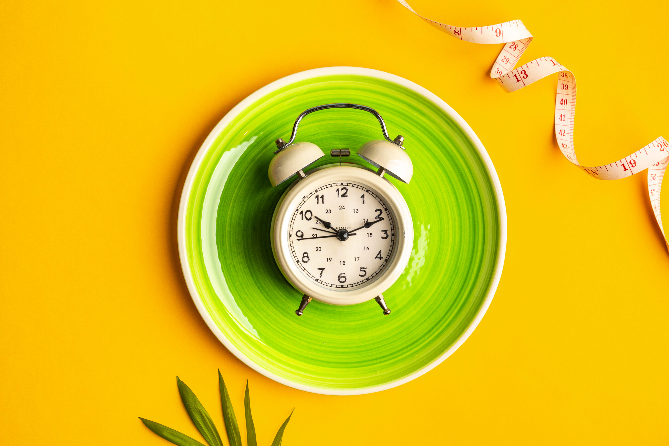 Intermittent Fasting: Benefits and Risks Explained